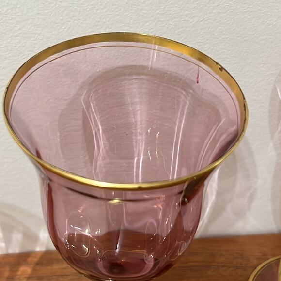 Regal Crystal Amethyst Stemware - 5 goblets with gilded around lip and foot 7" - Picture 8 of 10